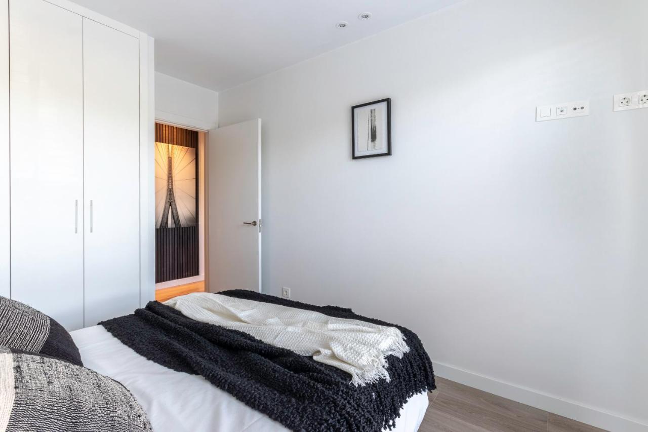 Akomodat En Precioso Y Moderno Con Jardin Y Parking 格乔 外观 照片