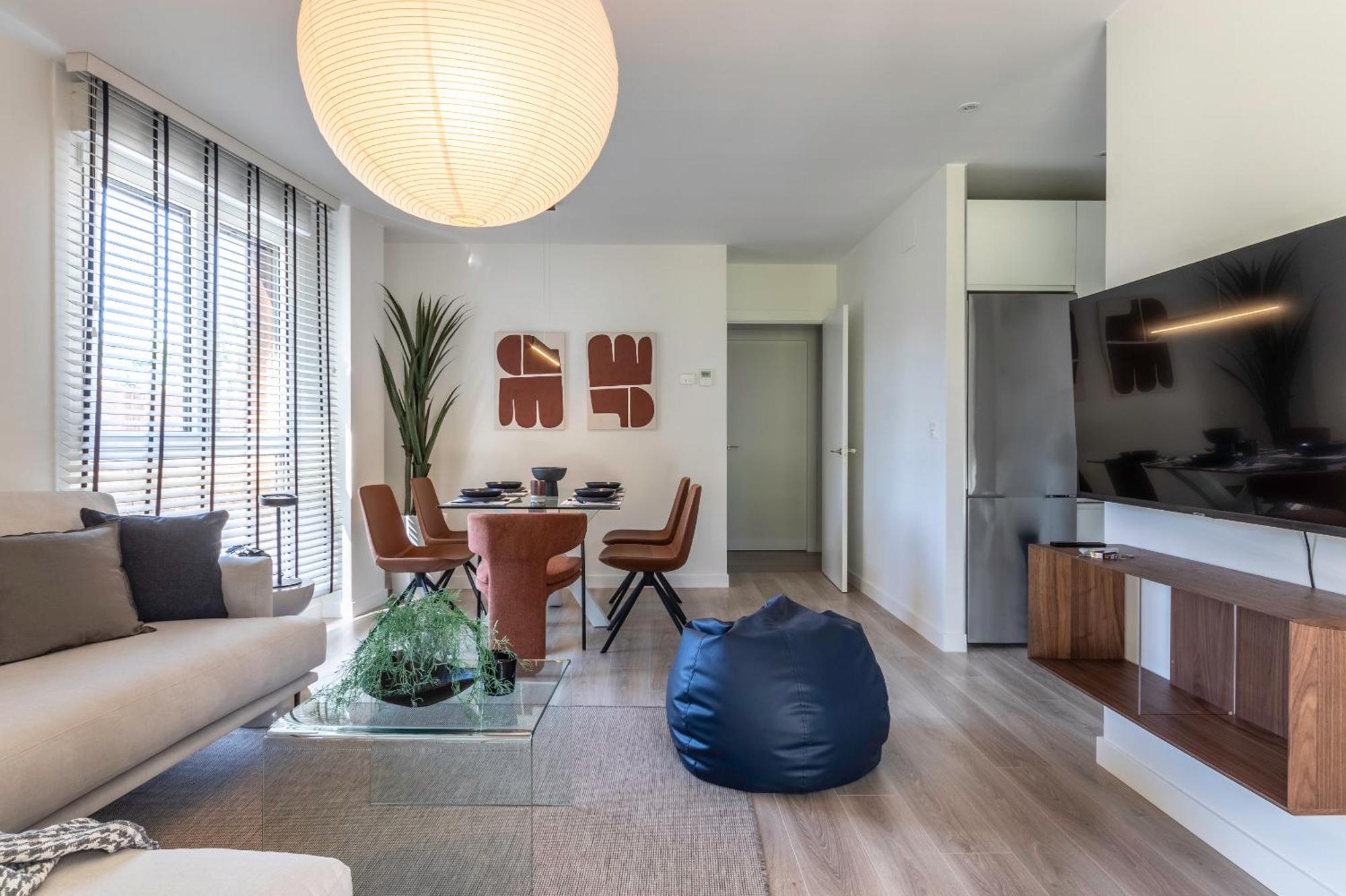 Akomodat En Precioso Y Moderno Con Jardin Y Parking 格乔 外观 照片